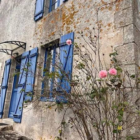 Les Pieds Dans L'eau Hébergement de vacances *